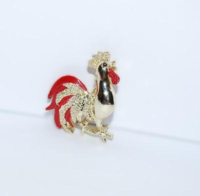 Petite Red-Feathered ROOSTER BROOCH (1" x 1") Marked "GERRY'S" with Gold Tone Setting