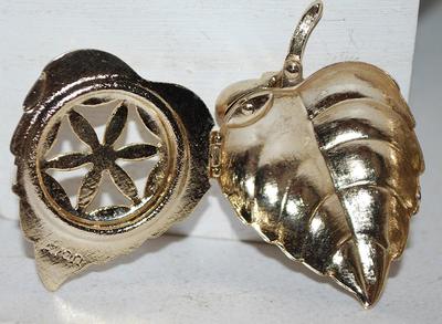 Open/Close LOCKET-STYLE HEART BROOCH (2¼" x 1½") -- Marked "AVON" -- with White Teardrop Faux Pearl on a Gold Tone...