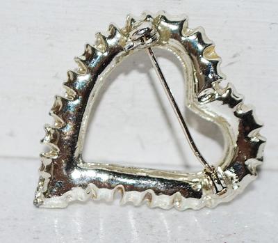 White Faux PEARLS BROOCH (1¼" x 1¼") on an Off-Center HEART & Silver Tone Setting