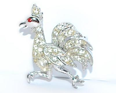 Red Eye CHICKEN BROOCH (1" X 1") with a Bejeweled Body on a Silver Tone Setting