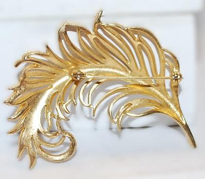 Brushed Gold Colored PALM FROND BROOCH (2½" x 2") on a Gold Tone Setting
