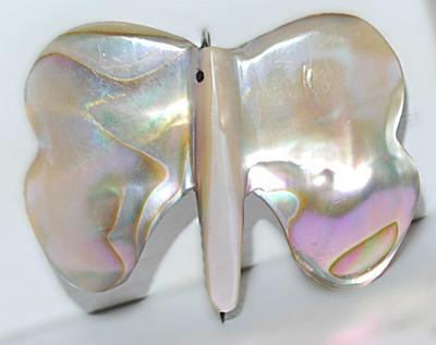 Mother-of-Pearl MOTH BROOCH (1¾" x 1¼") NOTE: This has an OPEN PIN--NO LOCK