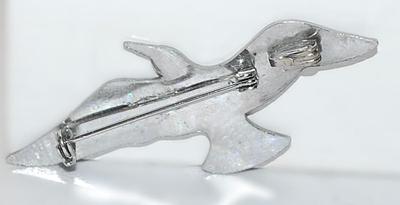 Modern Style Silver Colored SEAGULL BROOCH (2½" x 1") on a Silver Tone Setting