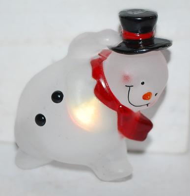 Acrylic ILUMINATING SNOWMAN BROOCH (2½" x 1¾") Flashes 4 Colors & On/Off Switch