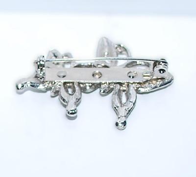 Bejeweled MINT GREEN DOUBLE BUTTERFLY BROOCH (1½" x 1¼") on a Silver Tone Setting