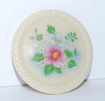 Ceramic PINK FLOWER BROOCH (1½" Diam.) Marked "AVON" - with Flower Bouquet and Silver Tone Pin Clasp