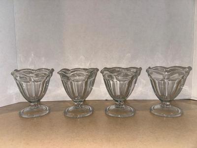 Set of 4 Anchor Hocking Sherbet Glasses