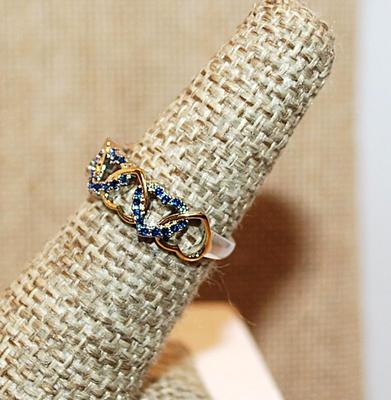Size 6 ¼ Marked .925 Interlocking 2-Tone HEARTS Rings in BLUE Stones on a Silver Band (2.4g)