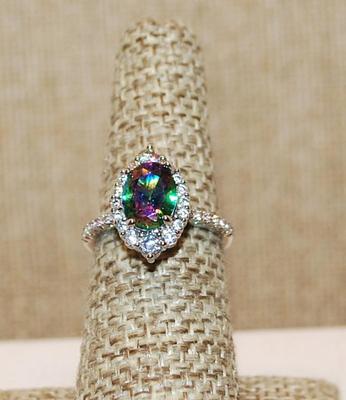 Size 6 Iridescent Pointed Oval Main Stone with Full Surround & Accents on a Silver Tone Band (3.4g)