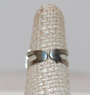 Size 7 GRAY & GREEN AGATE GEMSTONE Ring on OPEN Band Ring (10.0g)