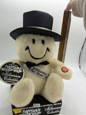 Sale Photo Thumbnail #448: .