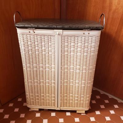 Sale Photo Thumbnail #320