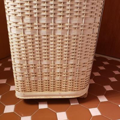 Sale Photo Thumbnail #317