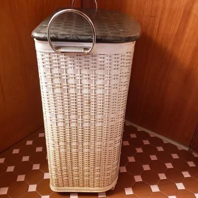 Sale Photo Thumbnail #315