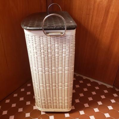 Sale Photo Thumbnail #322