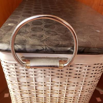 Sale Photo Thumbnail #318