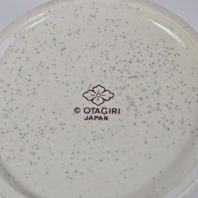 LOT 36K: Otagiri Owl Mug, California Pantry Covered Casserole Bowl, Stone Ware Microwave Cooker, Pfaltzgraff Pieces, Two Royal Domino...