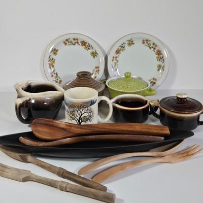 LOT 36K: Otagiri Owl Mug, California Pantry Covered Casserole Bowl, Stone Ware Microwave Cooker, Pfaltzgraff Pieces, Two Royal Domino...