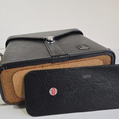 LOT 71L: Tasco International 7x50 Binoculars, Viewmaster, Reels, and Vintage Color Slides