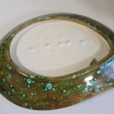 LOT 72L: Maid of Honor Cooky Press, Toastmaster Electric Knife, Nesting Mixing Bowls, Top Off Jar and Bottle Opener, and More