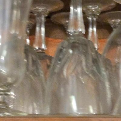 LOT 75K: Various Glassware