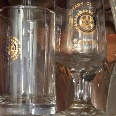 LOT 75K: Various Glassware