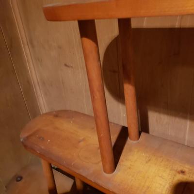 LOT 85B: Vintage 3-Tiered Wooden Shelf