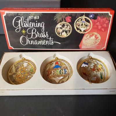 LOT 89B: Vintage Office Supplies & Tools, Pep Boys Tin Boxes, Crayola Silver & Gold Crayons, Note Card Set & Brass Christmas...