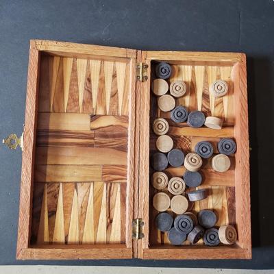 LOT 92B: Collection of Vintage Tennis Rackets & Games