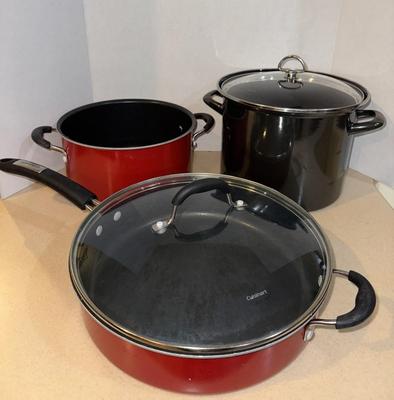 Cuisinart Sautee Pan & Stock Pot and Heavy Black Porcelain Stock Pot