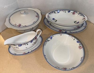 Oneida Select Collection Blue Lattice 7 Piece Lot