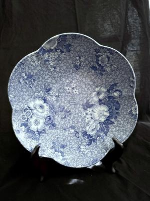 Spode Blue Room Collection Primula 11" Floral Bowl