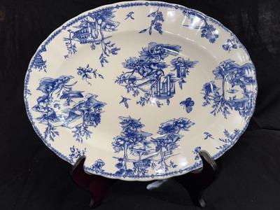 Churchill 13" Oval Blue and White Platter