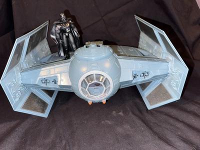 Vintage Star Wars Darth Vader tie Advanced x1 Starfighter 2004 Darth Vader 1995 Figurine