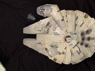 Star Wars 1995 Millennium Falcon