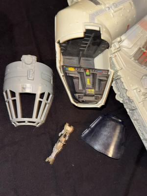 Star Wars 1995 Millennium Falcon