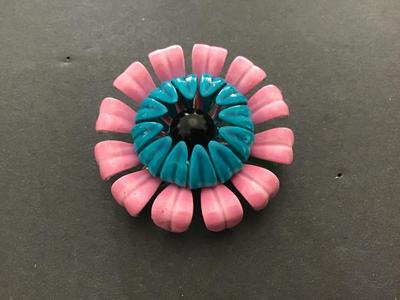 Vintage Floral Brooch pink Blue Enamel Demesional Brooch