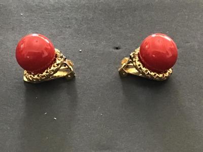Beautiful Vintage Clip on Earrings. Red Ball