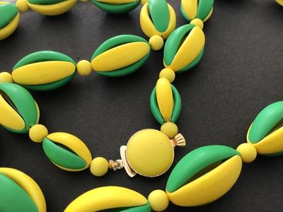 Vintage Green Yellow Decrotive Clasp Necklace marked