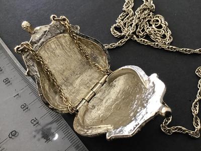 Silver Tone Change Purse Necklace Vintage