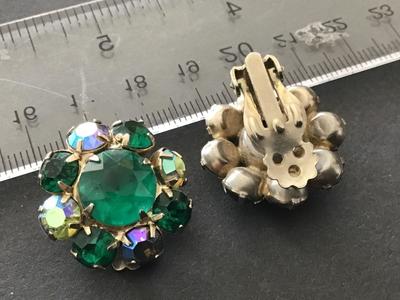 Beautiful Vintage Glass Clip on Earrings