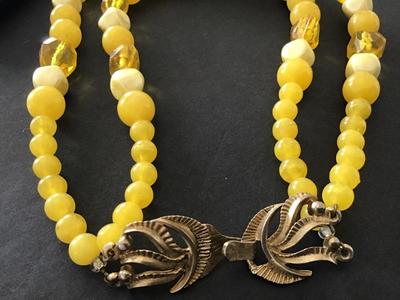 Vintage Yellow Beaded Necklace Nice Clasp