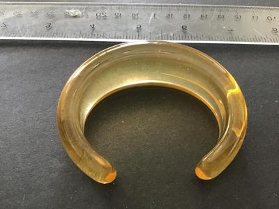 Vintage Cuff Translucent Yellow tone