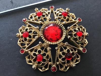 Sarah Coventry Large Statement Brooch