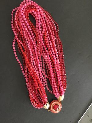Beautiful Vintage beaded Necklace Beautiful Clasp