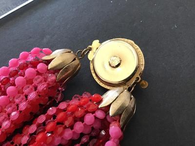 Beautiful Vintage beaded Necklace Beautiful Clasp