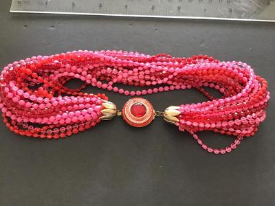 Beautiful Vintage beaded Necklace Beautiful Clasp