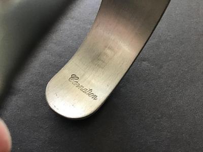 Ks- Carnation Pewter Cuff