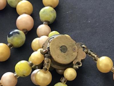 Gorgeous Vintage Necklace Stone And Bead Pretty Clasp