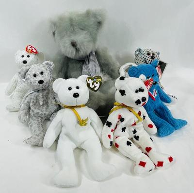 Sale Photo Thumbnail #274: In good previously owned condition